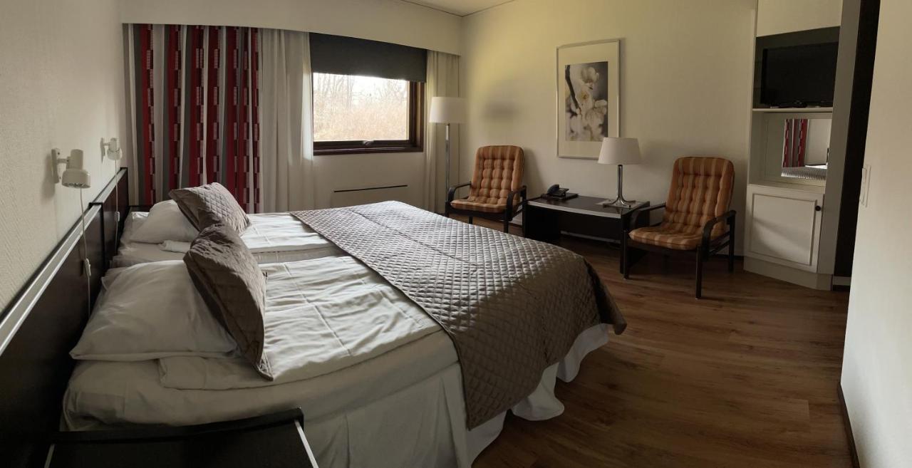 Eckeroe Hotell & Restaurang Екстер'єр фото